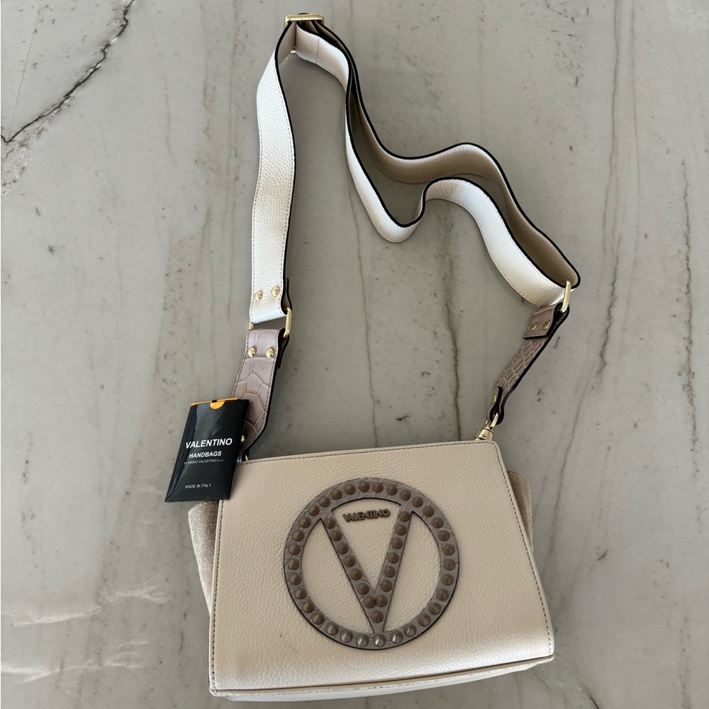 NWT Valentino Kiki Rock